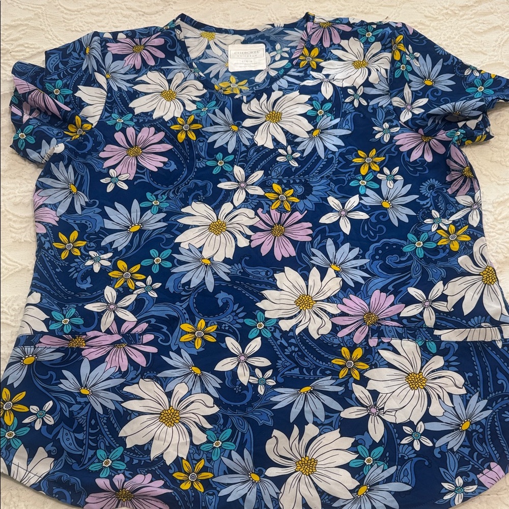 Cherokee Blue Floral Short Sleeve Top